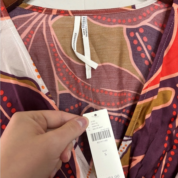 By Anthropologie Printed Wrap Dress size SM silky satin new midi long sleeve - Picture 7 of 10